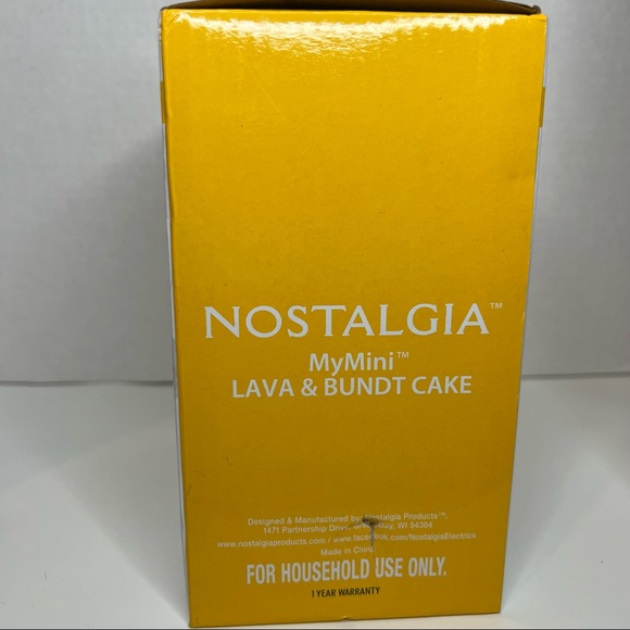 Nostalgia MyMini Lava and Bundt Cake Maker - Picture 4 of 4